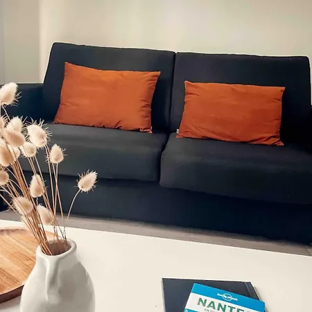 Cosy Ile De Proche Tram Ligne 2 Et 3 Nantes